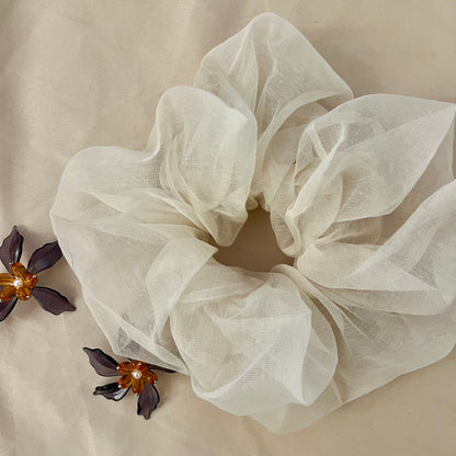 Cloud Scrunchie – Soft Hair Accessory