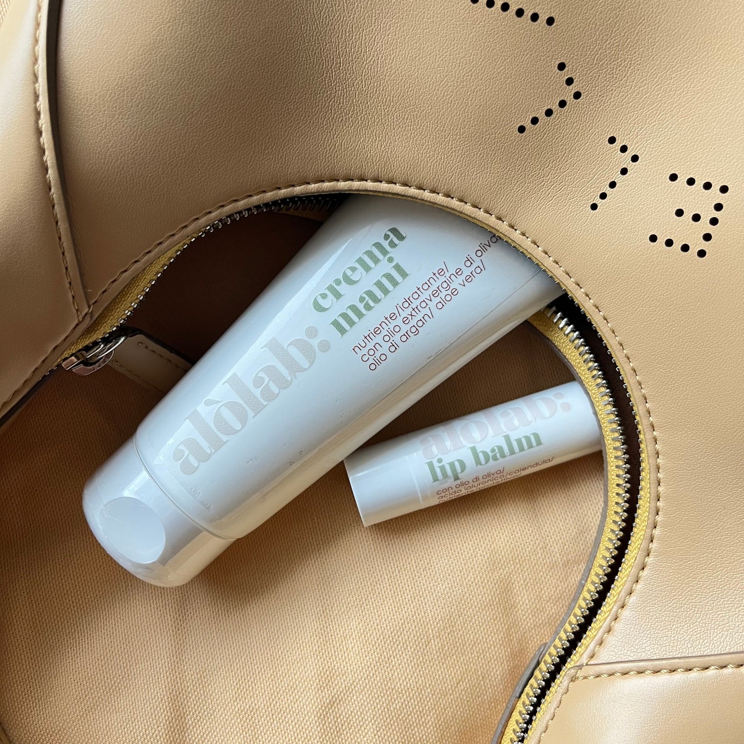 On the Go: Crema Mani + Lip Balm
